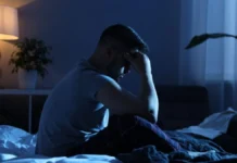 Turnos nocturnos y estrés elevan riesgo de gastritis, acidez y úlceras, advierten especialistas estres nocturno