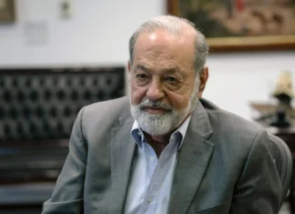 Carlos Slim ve potencial para aumentar producción petrolera en México con inversión privada Carlos Slim
