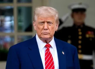 Negocios de Trump generan 2,200 millones de dólares en su regreso a la Casa Blanca trump