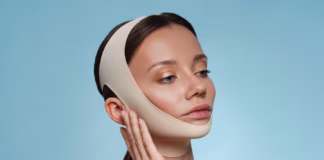 ¿Dormir con una faja facial realmente funciona? Esto dicen los expertos sobre la tendencia viral de TikTok ¿Dormir con una faja facial realmente funciona? Esto dicen los expertos sobre la tendencia viral de TikTok
