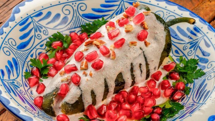 Chile en nogada tradicional receta fácil para preparar este clásico mexicano Chile en nogada tradicional: receta fácil para preparar este clásico mexicano
