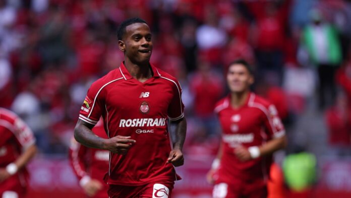 Helinho podría dejar al Toluca y llegar al futbol de Rusia Helinho podría dejar al Toluca y llegar al futbol de Rusia