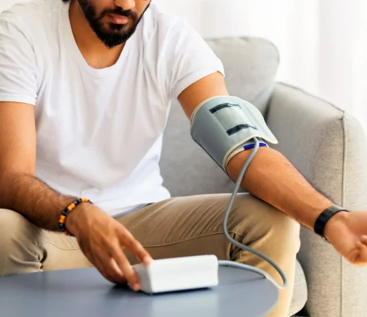 Hipertensión: seguir el tratamiento reduce 11% el riesgo de infarto, ictus y enfermedad cardíaca Hipertensión