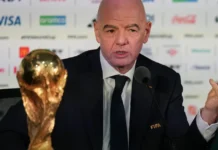 Kevin Lamour deja la FIFA tras criticar el plan de Gianni Infantino para comercializar los derechos del Mundial Kevin Lamour deja la FIFA tras criticar el plan de Gianni Infantino para comercializar los derechos del Mundial