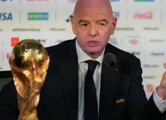 Kevin Lamour deja la FIFA tras criticar el plan de Gianni Infantino para comercializar los derechos del Mundial Kevin Lamour deja la FIFA tras criticar el plan de Gianni Infantino para comercializar los derechos del Mundial