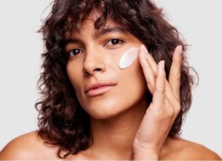 Rutina para reducir las líneas de expresión: qué ingredientes usar y en qué orden Rutina para reducir las líneas de expresión: qué ingredientes usar y en qué orden