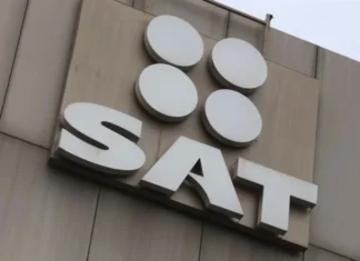 SAT usa inteligencia artificial para detectar riesgos fiscales: 145 mil contribuyentes bajo análisis en 2026 SAT