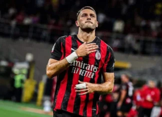 Santiago Giménez tendría acuerdo con el Porto, pero su fichaje aún depende del Milan Santiago Giménez tendría acuerdo con el Porto, pero su fichaje aún depende del Milan