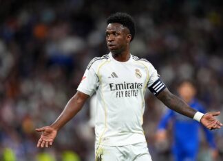 Vinícius Jr. regresa a los entrenamientos del Real Madrid tras sus vacaciones y luce un cambio de imagen Vinícius Jr. regresa a los entrenamientos del Real Madrid tras sus vacaciones y luce un cambio de imagen