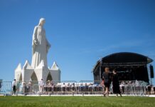 Virgen María de 55.6 metros rompe récord en Europa: así es el nuevo monumento de Polonia Virgen María