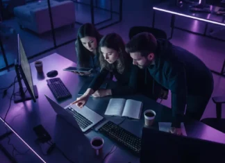 Empresas mexicanas entran en la era de los equipos híbridos: personas y agentes de IA comienzan a trabajar juntos equipos híbridos
