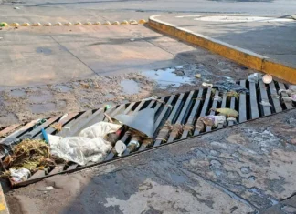 Protección Civil pide limpiar coladeras ante lluvias intensas y riesgo de inundaciones en México coladeras