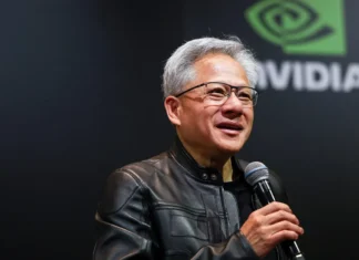 La IA podría convertir a electricistas, plomeros y trabajadores de construcción en empleos altamente cotizados ceo nvidia