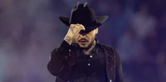 Christian Nodal seguirá en el Festival del Globo 2026 pese a reclamos feministas Christian Nodal