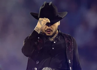 Christian Nodal seguirá en el Festival del Globo 2026 pese a reclamos feministas Christian Nodal