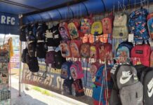 Mochilas mexicanas enfrentan fuerte competencia china en Cancún por diferencias de precio Mochilas