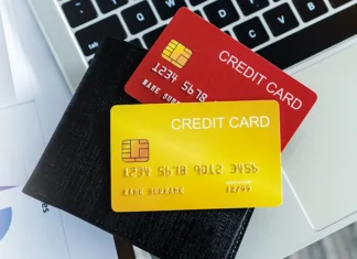 Deuda con tarjetas de crédito en EE.UU. sube a 1.26 billones de dólares y roza un récord histórico Tarjetas de crédito