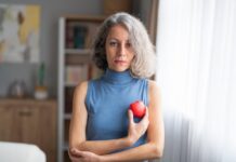 Menopausia aumenta el riesgo de infarto y enfermedades del corazón: ¿por qué ocurre y cómo protegerse?