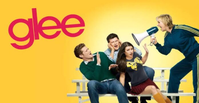 Ryan Murphy ya escribió el reboot de Glee y habló con el elenco original