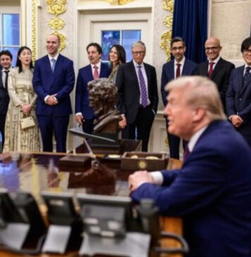 Trump y líderes tecnológicos se reúnen por la IA mientras crece el debate sobre frenar su desarrollo