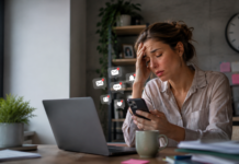 9 hábitos cotidianos que pueden mantenerte en alerta y aumentar el estrés sin que lo notes