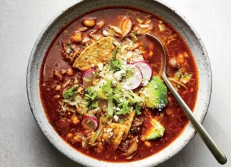 Cómo hacer pozole rojo tradicional: receta fácil para las fiestas patrias Cómo hacer pozole rojo tradicional: receta fácil para las fiestas patrias