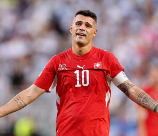 Granit Xhaka queda fuera de Suiza tras admitir que falsificó un certificado de vacunación Granit Xhaka queda fuera de Suiza tras admitir que falsificó un certificado de vacunación