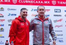 Juan Reynoso regresa a la Liga MX como nuevo técnico del Necaxa Juan Reynoso regresa a la Liga MX como nuevo técnico del Necaxa