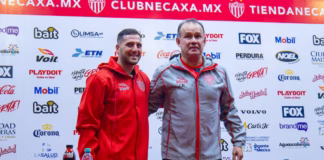 Juan Reynoso regresa a la Liga MX como nuevo técnico del Necaxa Juan Reynoso regresa a la Liga MX como nuevo técnico del Necaxa