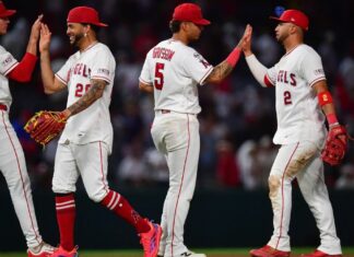 Los Angeles Angels cambiarán de dueño: Arte Moreno venderá el equipo a Stan Kroenke Los Angeles Angels cambiarán de dueño: Arte Moreno venderá el equipo a Stan Kroenke