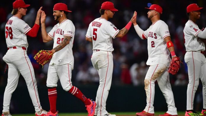 Los Angeles Angels cambiarán de dueño- Arte Moreno venderá el equipo a Stan Kroenke Los Angeles Angels cambiarán de dueño: Arte Moreno venderá el equipo a Stan Kroenke