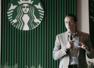 Starbucks Alsea acelera expansión en México: va por 1,000 tiendas y 100 nuevas aperturas en 18 meses starbucks