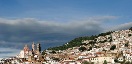 Taxco llevará su gastronomía, cultura y cine a París con una semana de experiencias mexicanas Taxco