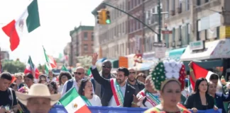 Zohran Mamdani se convierte en el primer alcalde de Nueva York en marchar en el desfile mexicano Zohran Mamdani