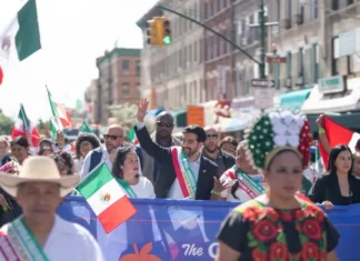 Zohran Mamdani se convierte en el primer alcalde de Nueva York en marchar en el desfile mexicano Zohran Mamdani