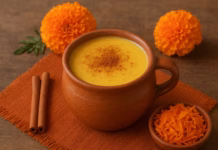 Nueve bebidas mexicanas calientes que disputan el protagonismo al Pumpkin Spice Latte atole de cempasúchil
