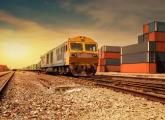 Hacienda propone subir a 3% el derecho ferroviario para concesiones de mayor antigüedad derecho ferroviario