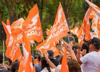 MC lleva al INE los nombramientos de Morena en diez estados rumbo a 2027 MC