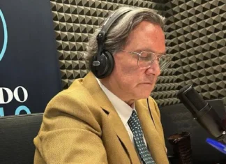 Muere Óscar Mario Beteta a los 70 años; su trayectoria unió radio y periodismo financiero Óscar Mario Beteta