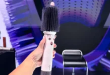 Dyson presenta Airsmooth y una plancha que extrae calor durante el alisado Dyson