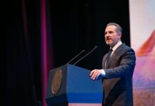 PAN y PRI coinciden en informe de Adrián de la Garza mientras analizan escenario electoral de Nuevo León Adrián de la Garza