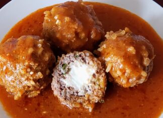 Albóndigas en salsa de chipotle rellenas de queso: una receta casera irresistible Albóndigas en salsa de chipotle rellenas de queso: una receta casera irresistible
