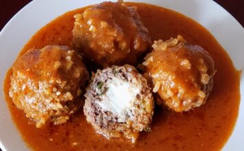 Albóndigas en salsa de chipotle rellenas de queso: una receta casera irresistible Albóndigas en salsa de chipotle rellenas de queso: una receta casera irresistible