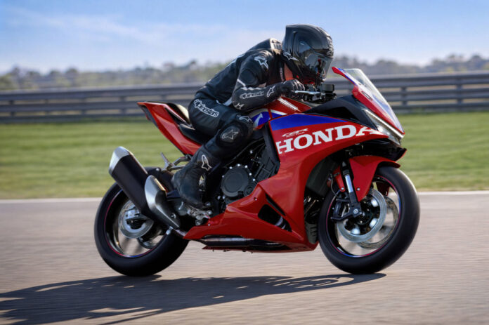 Honda CBR500R FOUR