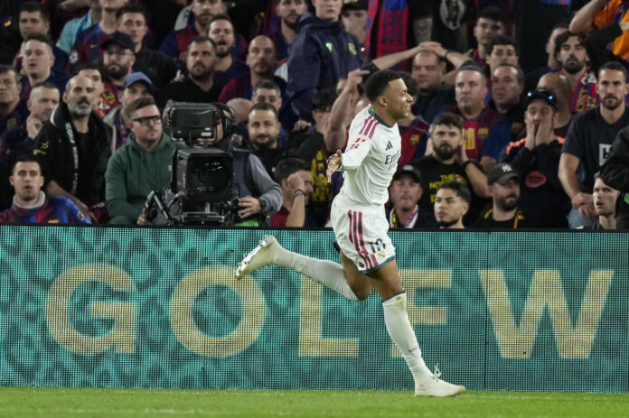 Kylian Mbappé llega a los 100 goles con el Real Madrid tras firmar un doblete ante el Barcelona