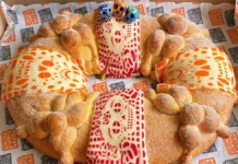La panadería de Iztapalapa que sorprende con su Conchasúchil y una rosca de muertos con calaveritas de barro La panadería de Iztapalapa que sorprende con su Conchasúchil y una rosca de muertos con calaveritas de barro