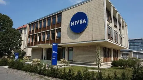 NIVEA