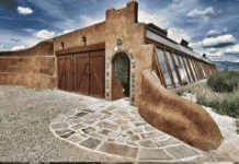 México genera casi 140 mil toneladas de basura al día: Earthship propone construir viviendas con materiales reciclados Earthship