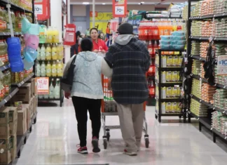 Profeco explica cómo denunciar discriminación en supermercados por apariencia física o forma de vestir PROFECO