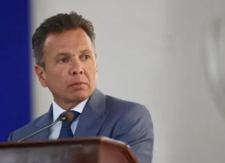 Pablo Lemus atribuye violencia en protestas de Jalisco a grupos externos mientras CNDH investiga actuación policial Pablo-Lemus